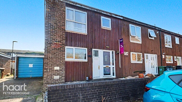 3 Bedroom End Of Terrace House For Sale In Oldbrook, Bretton, PE3