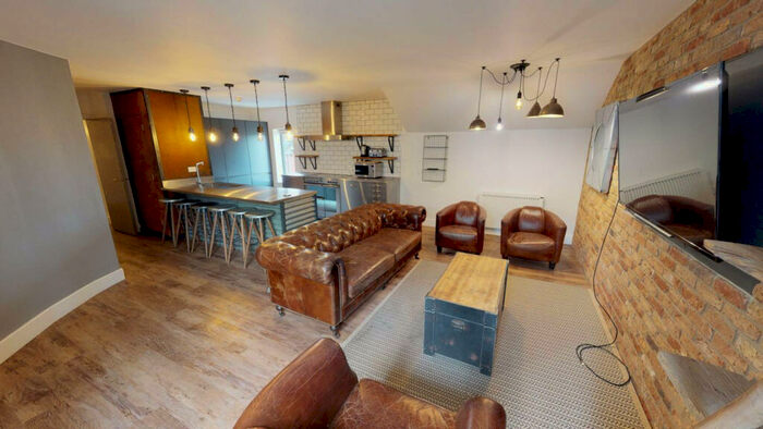 6 Bedroom Flat To Rent In Moorland Avenue, Leeds, LS6