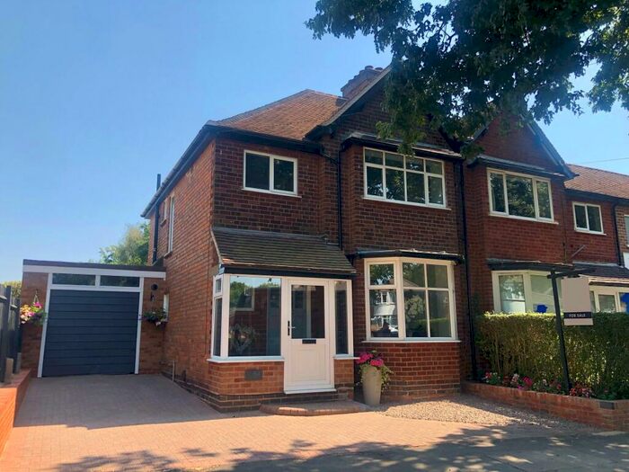 3 Bedroom houses for sale in Pinfold Road, B91, West Midlands