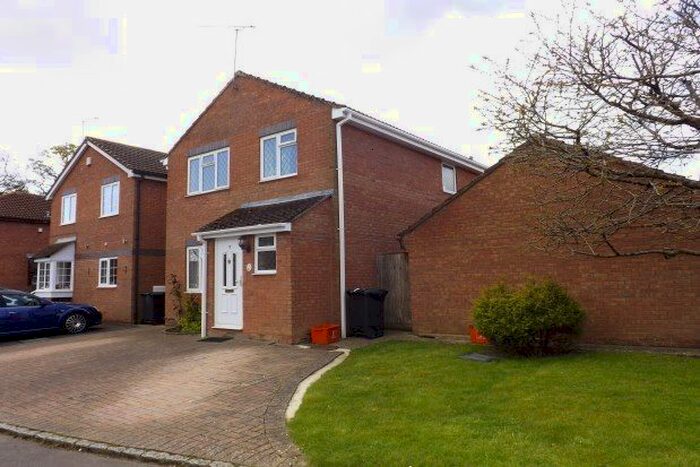 4 Bedroom Property To Rent In Grange Park, Swindon, SN5