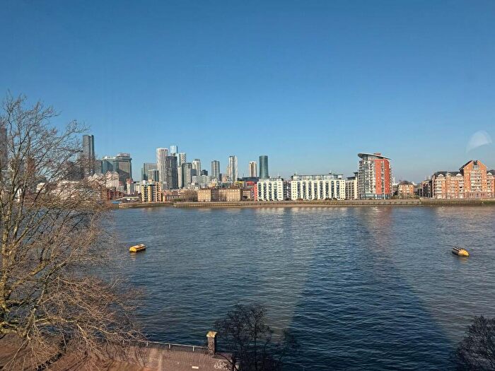 2 Bedroom Apartment To Rent In Aragon Tower, London, SE8