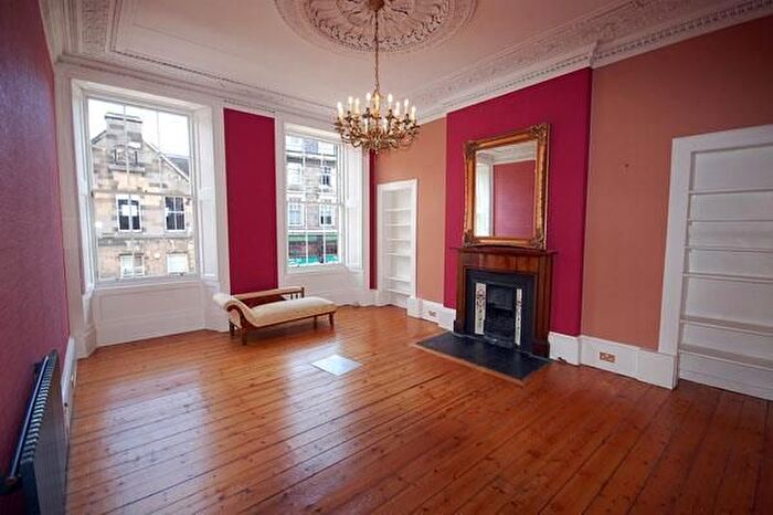 2 Bedroom Flat To Rent In Broughton Street, New Town, Edinburgh, EH1