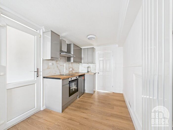Studio To Rent In Chester Street, Coundon, Coventry, CV1