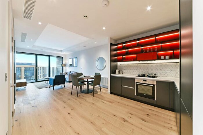 1 Bedroom Apartment To Rent In Corson House, London City Island, London, E14