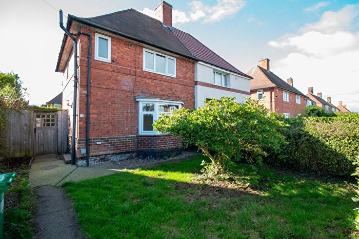 3 Bedroom Semi-Detached House For Sale In Langdale Road, Bakesfield, Nottingham, NG3