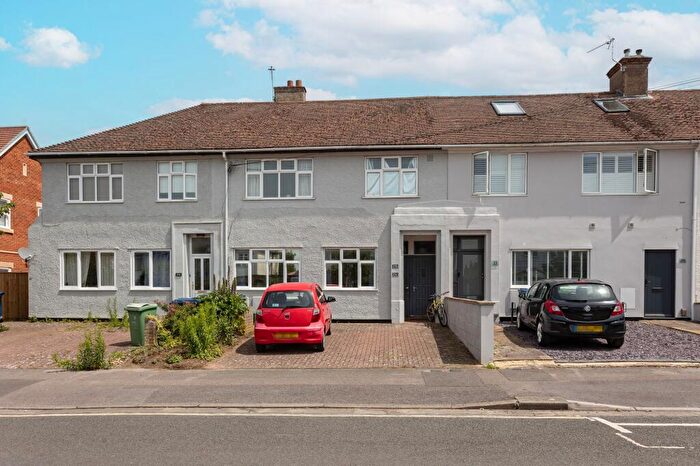 2 Bedroom Flat For Sale In Wharton Road, Headington, OX3
