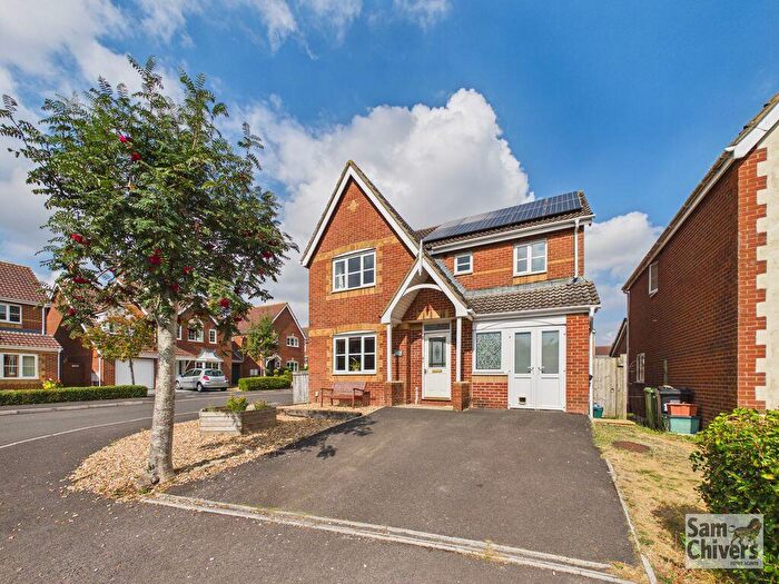 4 Bedroom Detached House For Sale In Under Knoll, Peasedown St. John, BA2