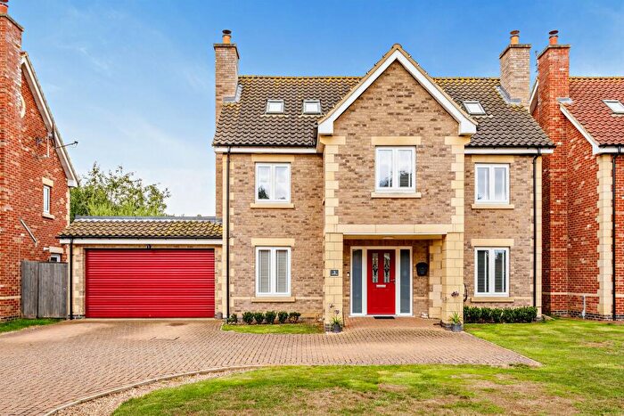 5 Bedroom Detached House For Sale In Highfields Grange, Orton Longueville, Peterborough, PE2