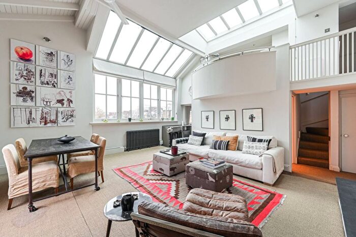 2 Bedroom Flat To Rent In Roland Gardens, South Kensington, London, SW7