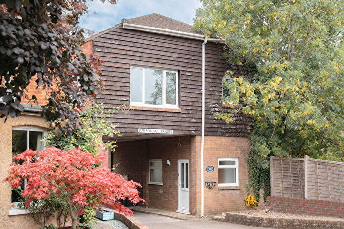 3 Bedroom Terraced House For Sale In Parsonage Place, Tring, Hertfordshire, HP23