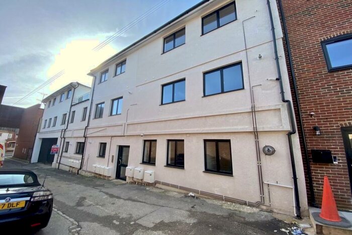 2 Bedroom Flat To Rent In Archway Road, Ramsgate, CT11