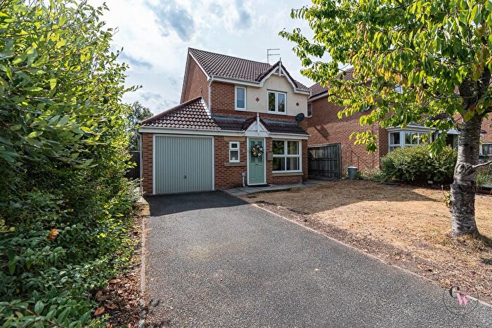 3 Bedroom Detached House For Sale In Thirlmere Close, Winsford, CW7