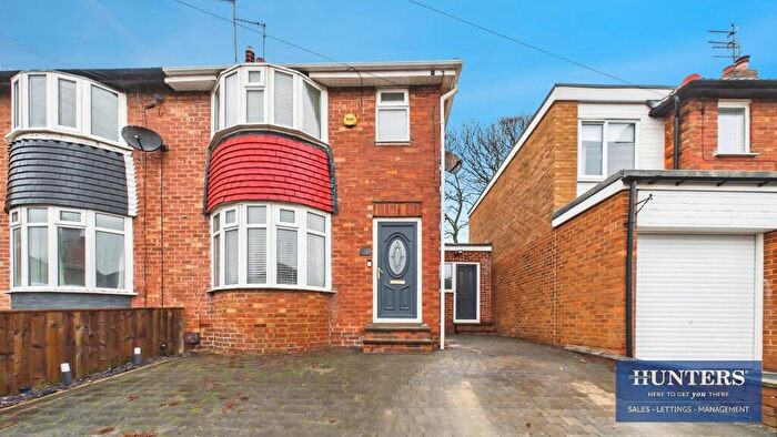 2 Bedroom Semi-Detached House For Sale In Deepdene Road, Seaburn, Sunderland, SR6