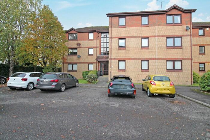 2 Bedroom Flat For Sale In F Stonefield Green, Lochfield Road, Paisley, PA2