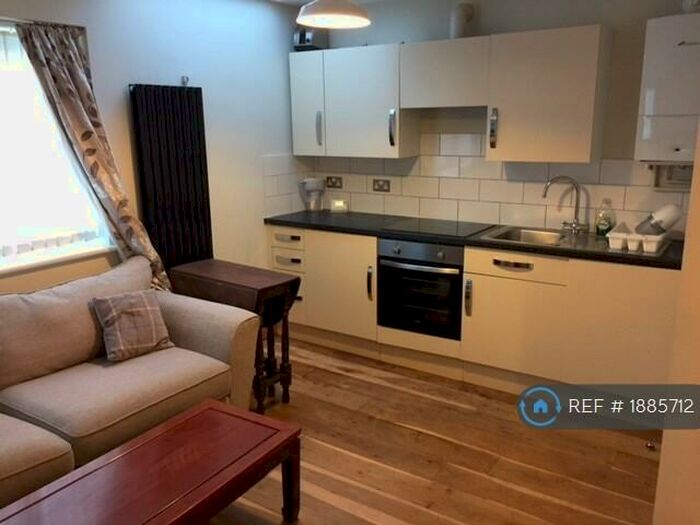 Studio To Rent In Mill Road, Cambridge, CB1