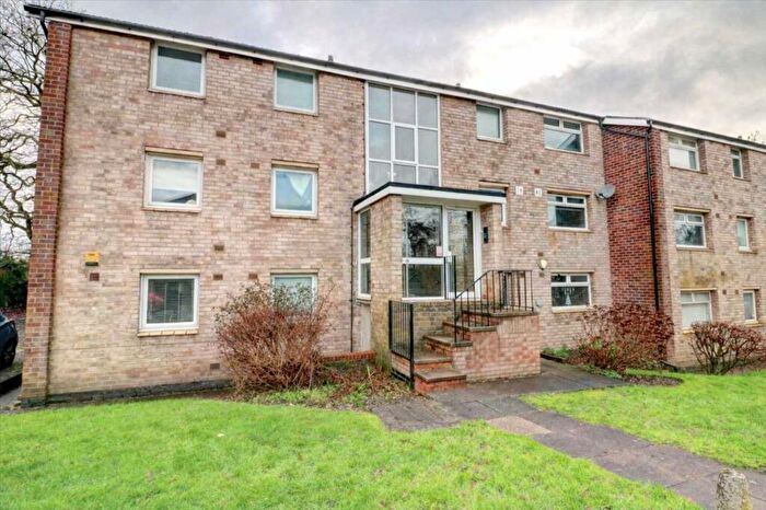 1 Bedroom Apartment For Sale In Dovedale Court, Orton Close, Water Orton, B46