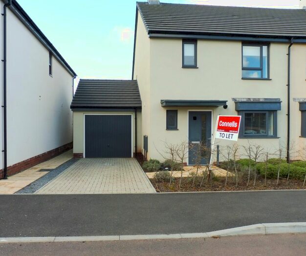 3 Bedroom Property To Rent In White Rock Road, Paignton TQ4
