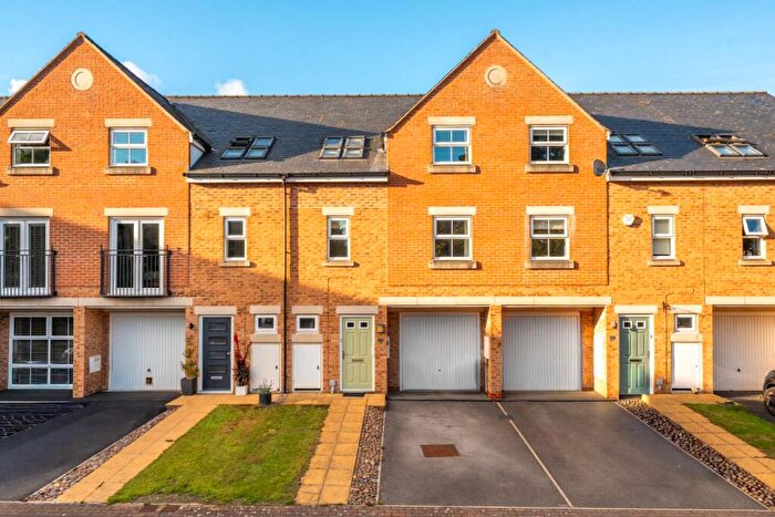 4 Bedroom Town House For Sale In Woodland Court, Thorp Arch, Wetherby, LS23