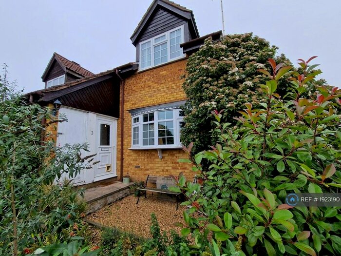 1 Bedroom End Of Terrace House To Rent In Halleys Ridge, Hertford, SG14