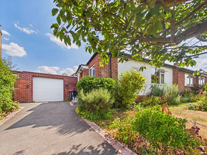 2 Bedroom Semi-Detached Bungalow For Sale In Far Street, Bradmore, NG11