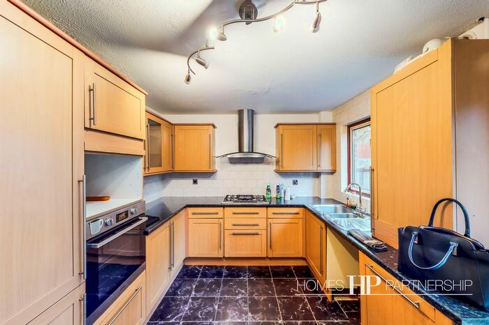 3 Bedroom Semi-Detached House To Rent In Stace Way, Worth, RH10