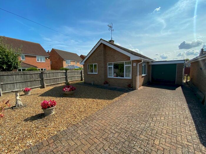 2 Bedroom Bungalow To Rent In Thurstan Close, Bourne, PE10