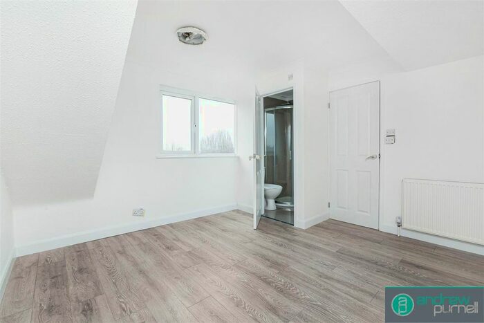 4 Bedroom Terraced House To Rent In Brockley Rise, London, SE23