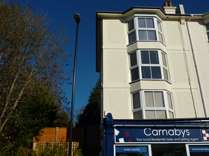 2 Bedroom Flat To Rent In Keymer Road, Burgess Hill, West Sussex, RH15