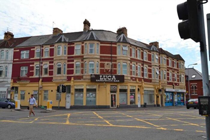 2 Bedroom Flat To Rent In Penarth Road, Grangetown, Cardiff, CF11