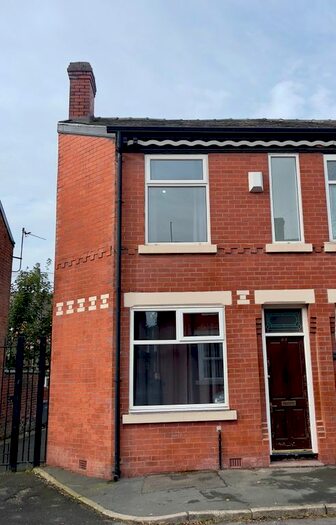 2 Bedroom End Of Terrace House To Rent In Glenolden Street, Manchester, M11