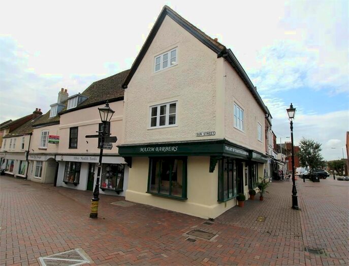 1 Bedroom Flat To Rent In King Harold Court, Sun Street, Waltham Abbey, EN9