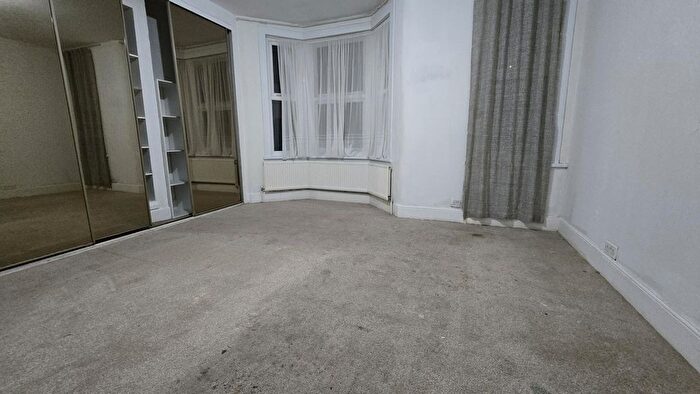 4 Bedroom Terraced House To Rent In Selsdon Road, London, E13