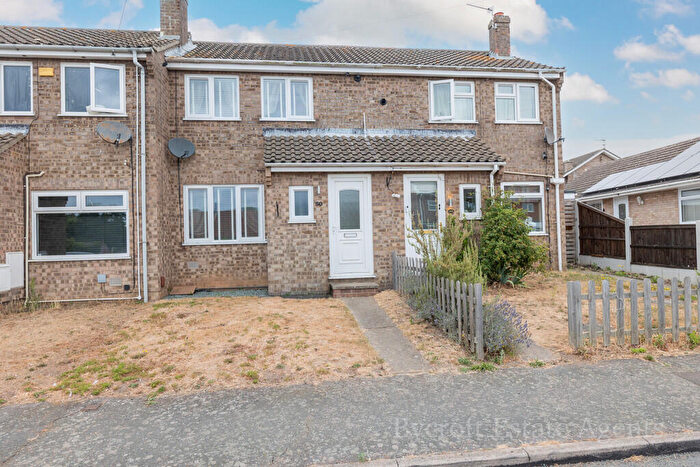 2 Bedroom Terraced House For Sale In Ready For You To Turn The Key And Unpack! Rosedale Gardens, Belton, Great Yarmouth, NR31