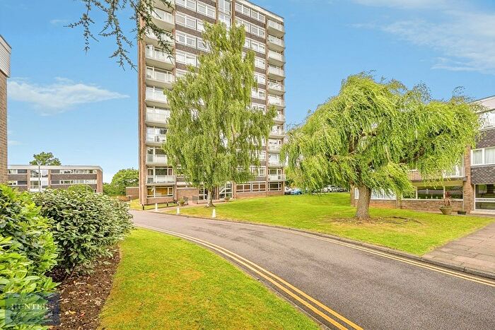 2 Bedroom Flat For Sale In Richmond Hill Road, Birmingham, B15