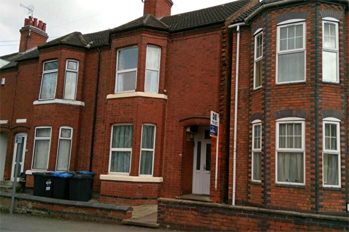 1 Bedroom Apartment To Rent In Park Road, Rugby, Warwickshire, CV21