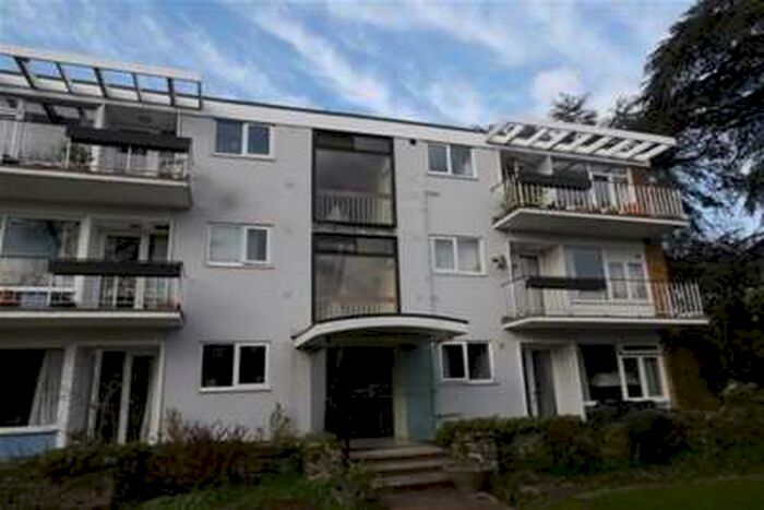 2 Bedroom Flat To Rent In Beechmount Road, Southampton, SO16