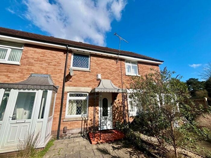 2 Bedroom Terraced House To Rent In Goldfinch Road, Poole, BH17