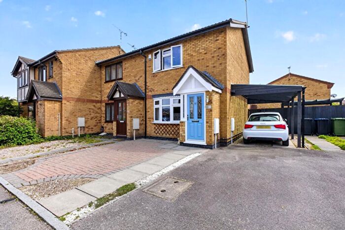 2 Bedroom Semi-Detached House For Sale In Faraday Close, Broughton Astley, LE9