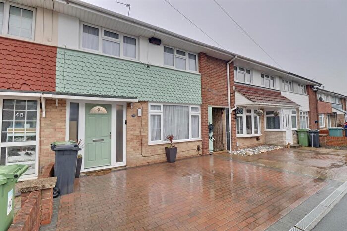 3 Bedroom House For Sale In Cheslyn Road, Portsmouth, PO3