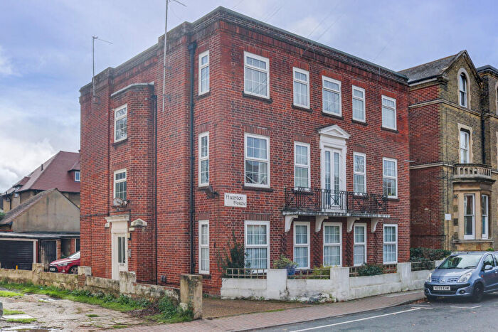 1 Bedroom Flat To Rent In St Ronan's Road, Southsea Optional Furnishings, PO4