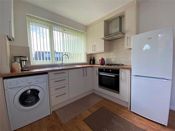 2 Bedroom Bungalow For Sale In Markfield Avenue, Low Moor, Bradford, BD12