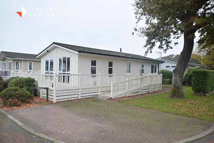 2 Bedroom Park Home For Sale In Elm Farm Country Park, Frinton Road, Thorpe-le-Soken, CO16