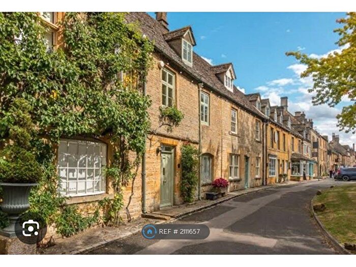 2 Bedroom Terraced House To Rent In Mallards, Stow On The Wold, GL54