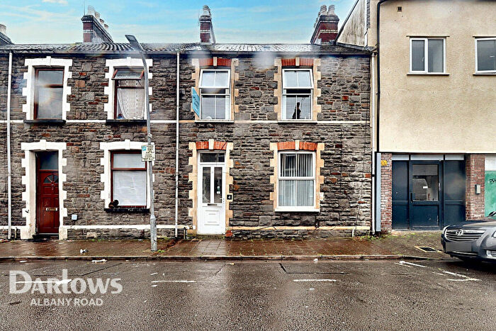 5 Bedroom Terraced House For Sale In Emerald Street, Cardiff, CF24