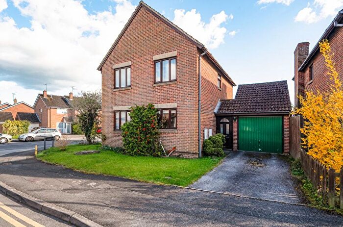 4 Bedroom Detached House For Sale In Grindal Drive, Grange Park, Swindon, SN5
