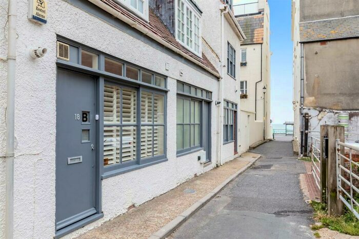 1 Bedroom House To Rent In Marine Gardens, Brighton, BN2