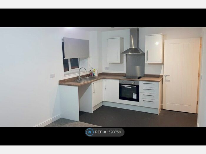 2 Bedroom Flat To Rent In Coopers Way, Blackpool, FY1