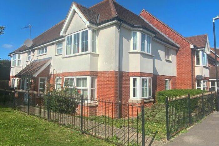 1 Bedroom Flat To Rent In Bluebell Drive, Sittingbourne, ME10