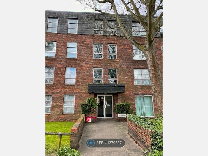 1 Bedroom Flat To Rent In Eltham, London, SE9