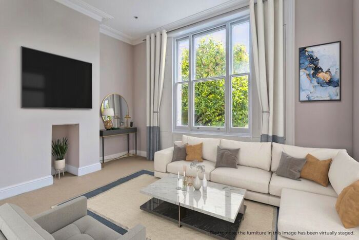 1 Bedroom Apartment To Rent In Trinity Place Windsor, SL4